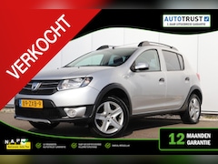 Dacia Sandero Stepway - 0.9 TCe Lauréate Trekhaak Navigatie Airco Cruise Control Parkeersensor goed onderhouden