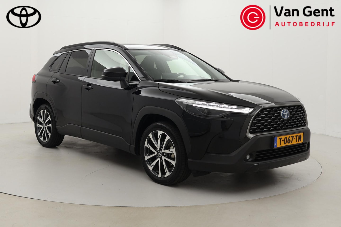 Toyota Corolla Cross - Hybrid 200 Dynamic | Trekhaak | Apple Carplay / Android Auto | Adaptive Cruise | Keyless | - AutoWereld.nl