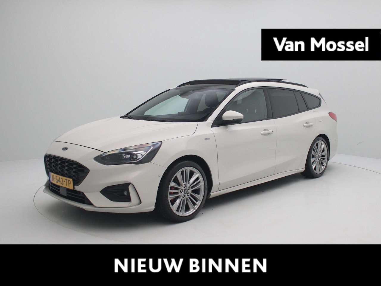 Ford Focus Wagon - 1.5 EcoBoost ST Line X Business | Apple Carplay/Android Auto | Panoramadak | Winter Pakket - AutoWereld.nl