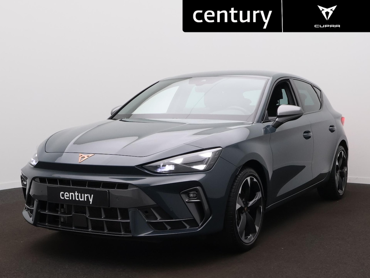 CUPRA Leon - 1.5 eTSI Business Edition Plus | ACC | PDC | Stuurverwarming | Led | - AutoWereld.nl