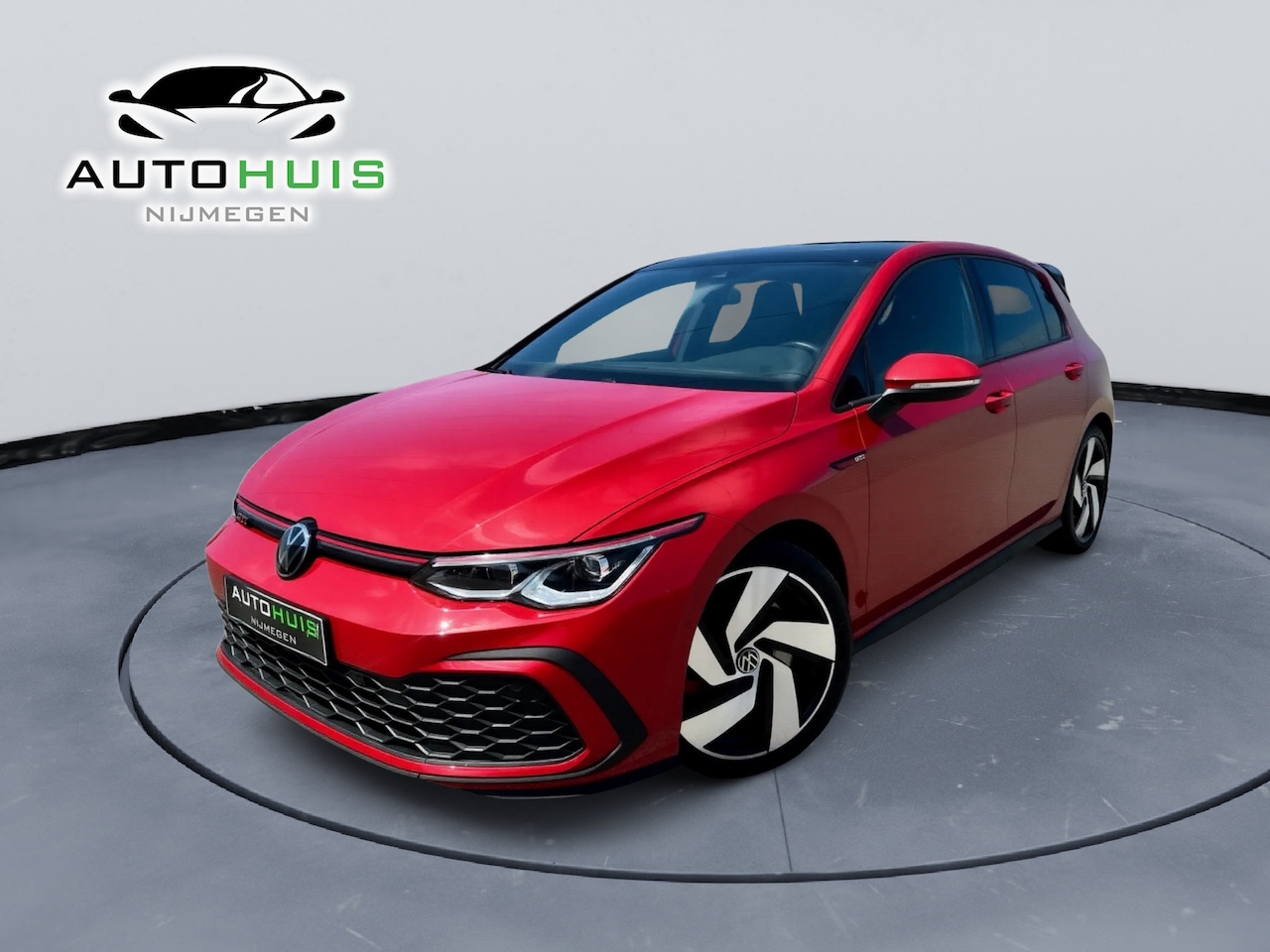 Volkswagen Golf - GTI 2.0 TSI DSG 245 PK Kings Red Metallic IQ.Light Discover Pro ACC Travel Assist - AutoWereld.nl