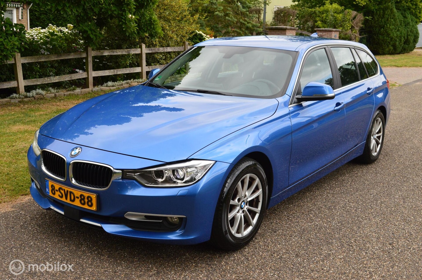 BMW 3-serie Touring - 320D F31 ACC / XENON / LED / NW Motor - AutoWereld.nl