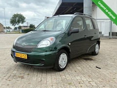 Toyota Yaris Verso - 1.5-16V VVT-i Luna