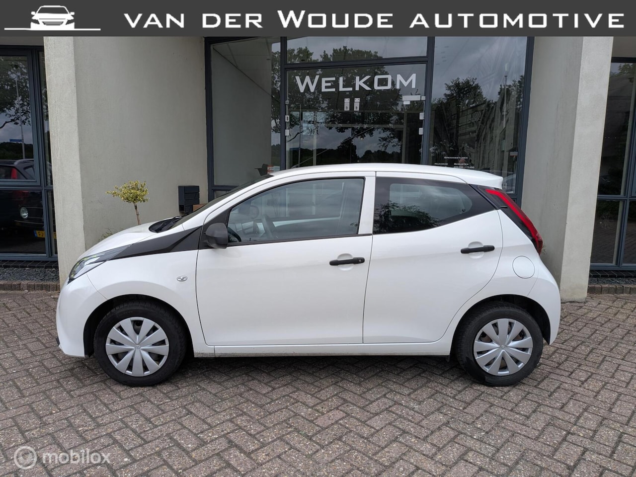 Toyota Aygo - 1.0 VVT-i x-fun 1.0 VVT-i x-fun - AutoWereld.nl