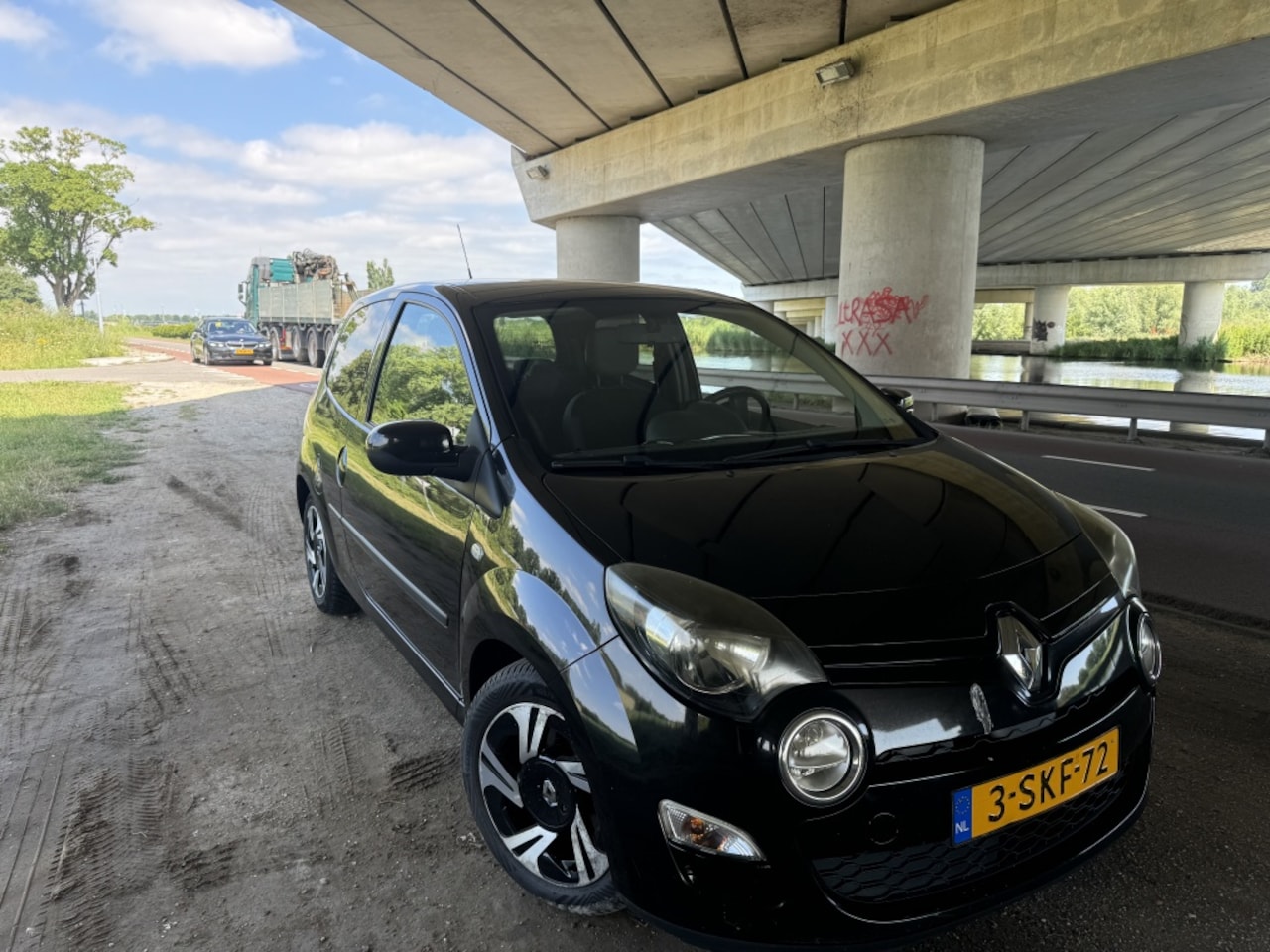 Renault Twingo - 1.2 16V Dynamique Clima BT Cruise 2013 - AutoWereld.nl