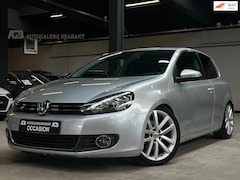 Volkswagen Golf - 2.0 TDI Highline Carplay/Airco/Cruise