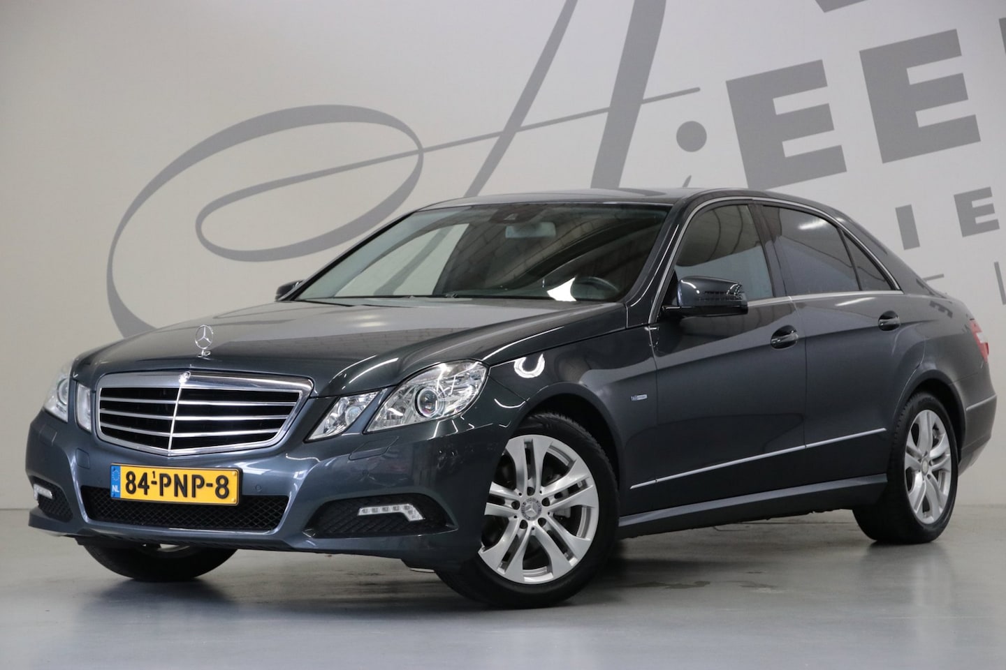 Mercedes-Benz E-klasse - 200 CGI Avantgarde/ Trekhaak/ Bi-Xenon - AutoWereld.nl
