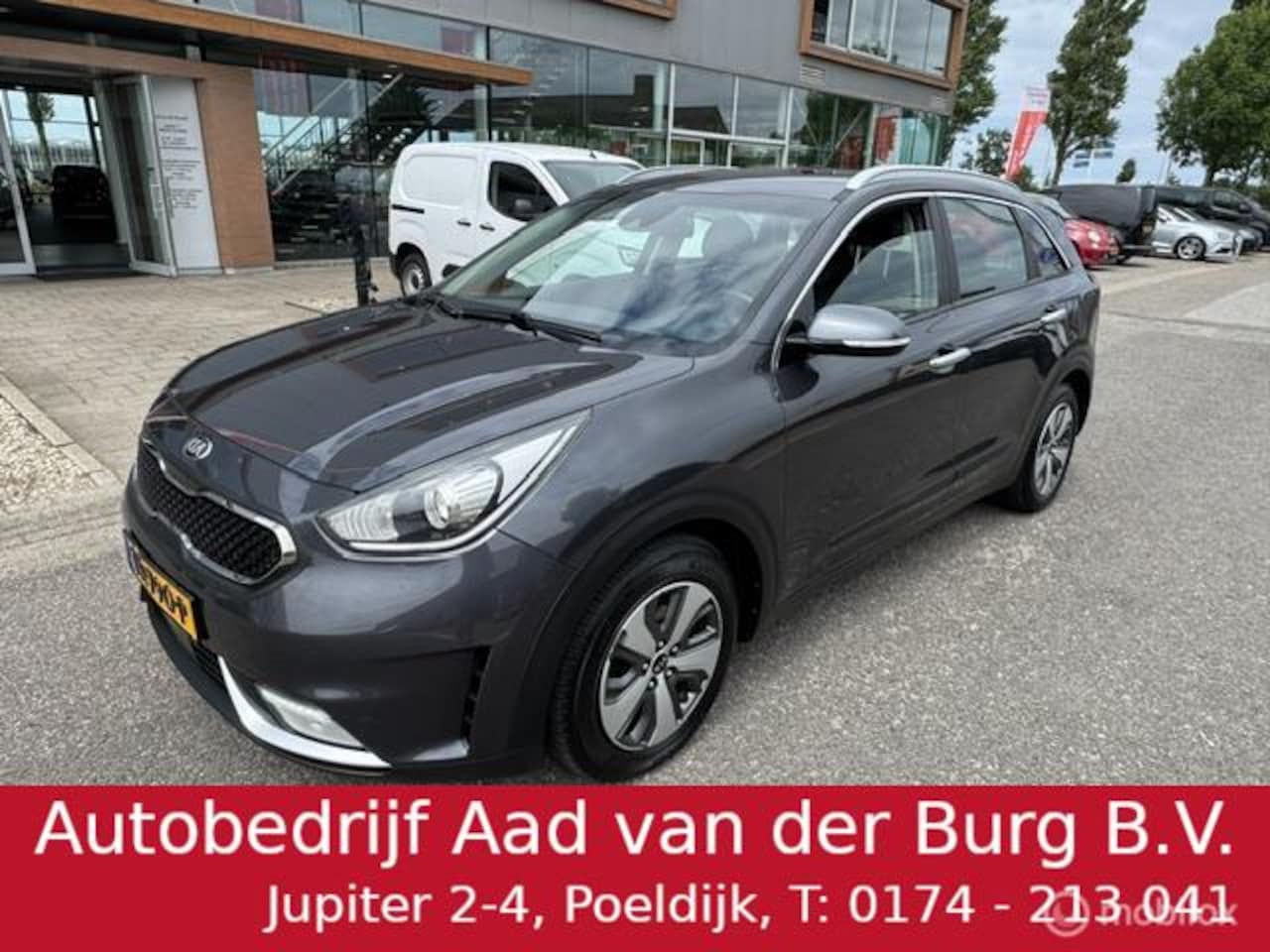 Kia Niro - 1.6 GDi Hybrid DynamicLine 1.6 GDi Hybrid DynamicLine , Trekhaak , Navigatie & Camera achter , Parkeerhulp Achter, Le - AutoWereld.nl