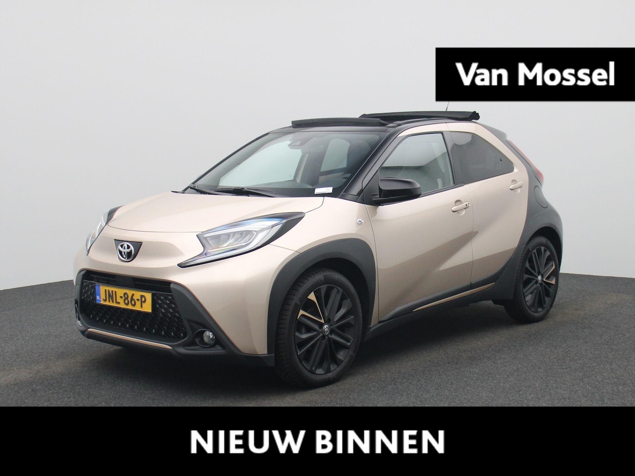 Toyota Aygo X - 1.0 VVT-i MT Premium | Wordt Verwacht | Apple Carplay / Android Auto | Camera | Parkeersen - AutoWereld.nl