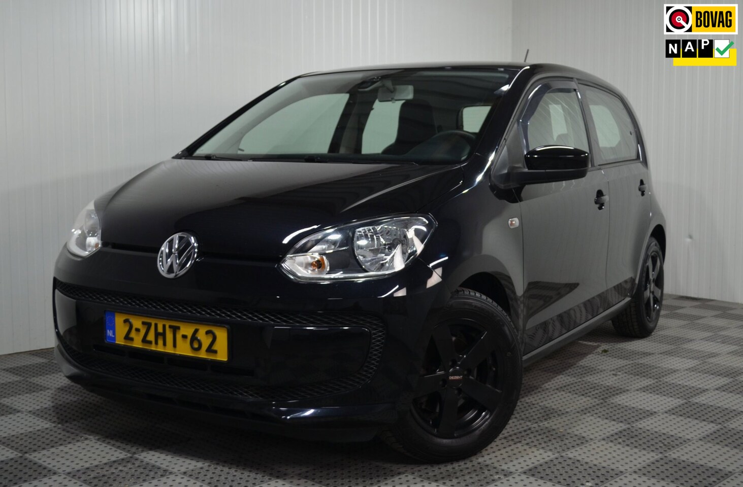 Volkswagen Up! - 1.0 move up! BlueMotion / Leer / Cruise / Pdc / LM / Stoelverw. / 1 Eigenaar / NL auto - AutoWereld.nl
