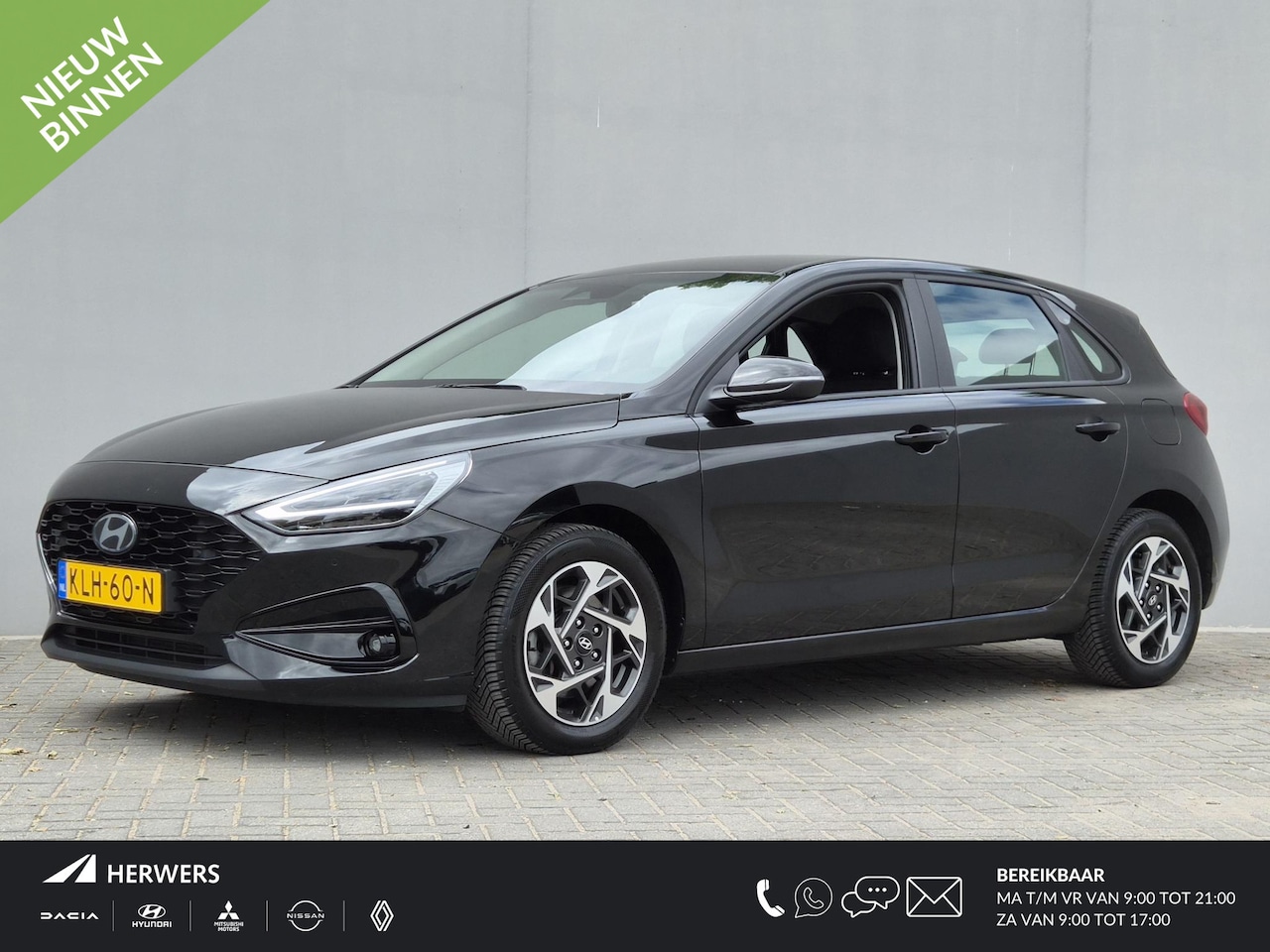 Hyundai i30 - 1.0 T-GDi MHEV Comfort Smart / Fabrieksgarantie tot 07-2029 / Dealer onderhouden / All sea - AutoWereld.nl