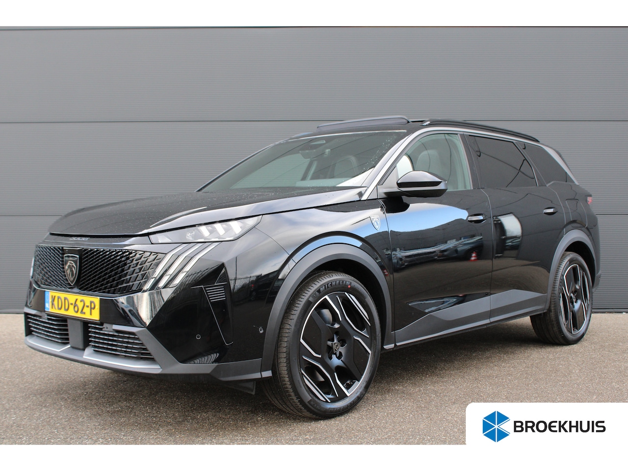 Peugeot 5008 - 1.6 Plug-in Hybrid 195 GT Exclusive | Panorama/schuifdak | Lederen bekleding | Massage | S - AutoWereld.nl