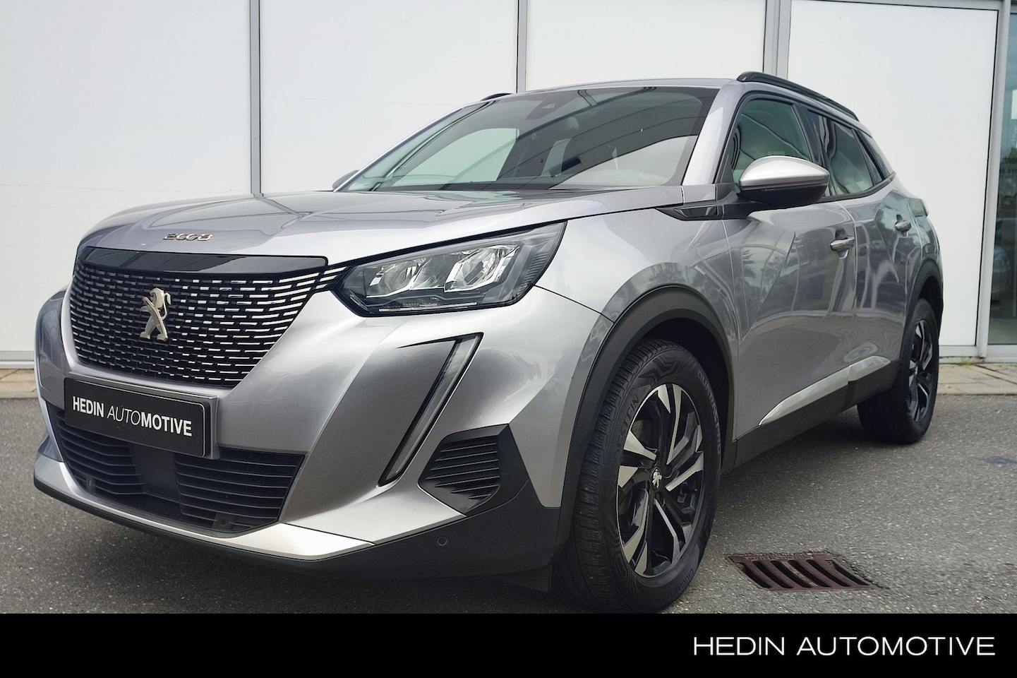 Peugeot 2008 - 1.2 Allure 100pk | Navigatie | Climate Control | Camera | Apple Carplay/Android Auto - AutoWereld.nl