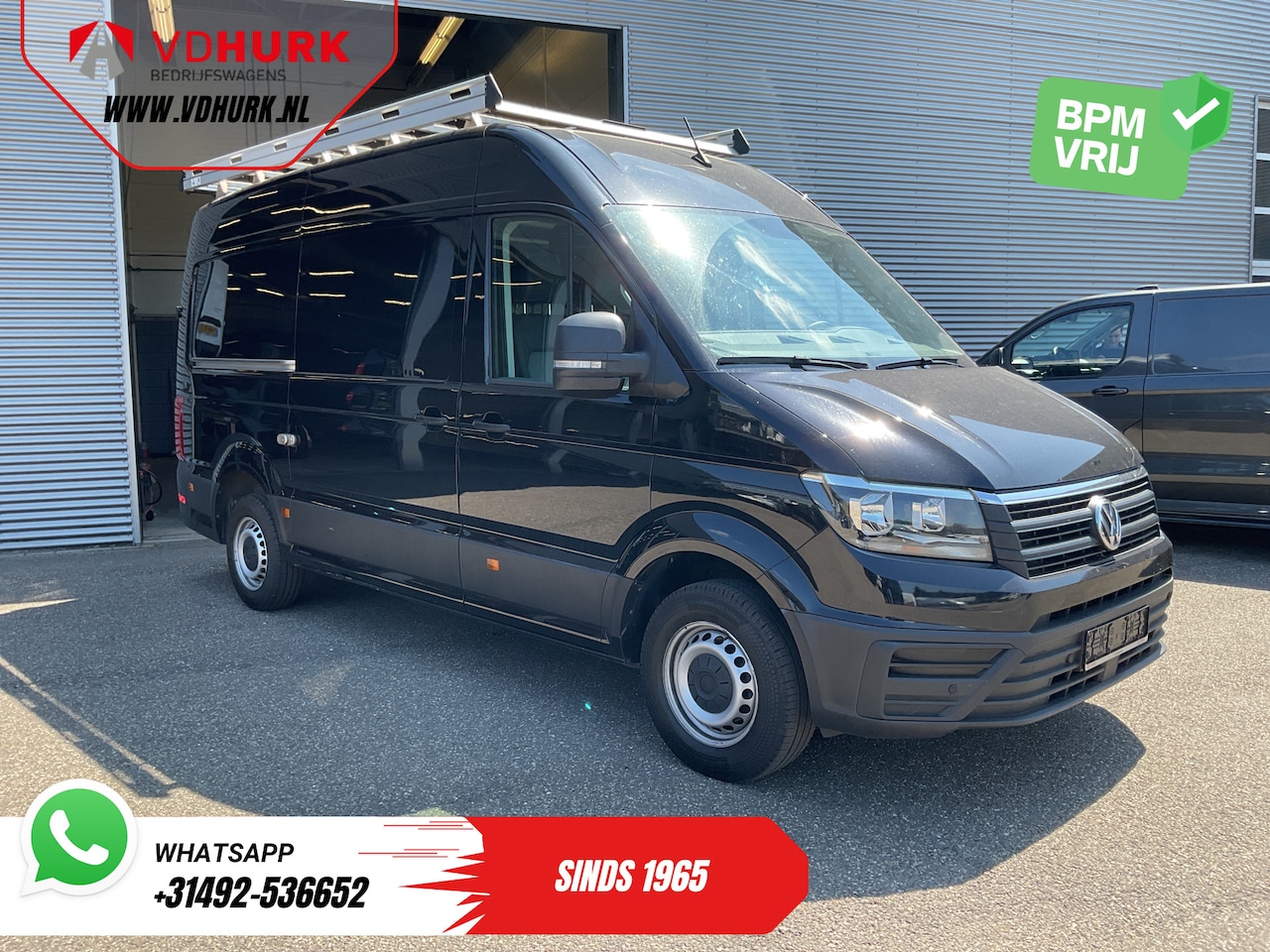 Volkswagen Crafter - 2.0 TDI 140 pk DSG Aut. L3H3 Carplay/ 270Gr.Deuren/ Navi/ Airco/ Camera/ Cruise/ Imperiaal - AutoWereld.nl