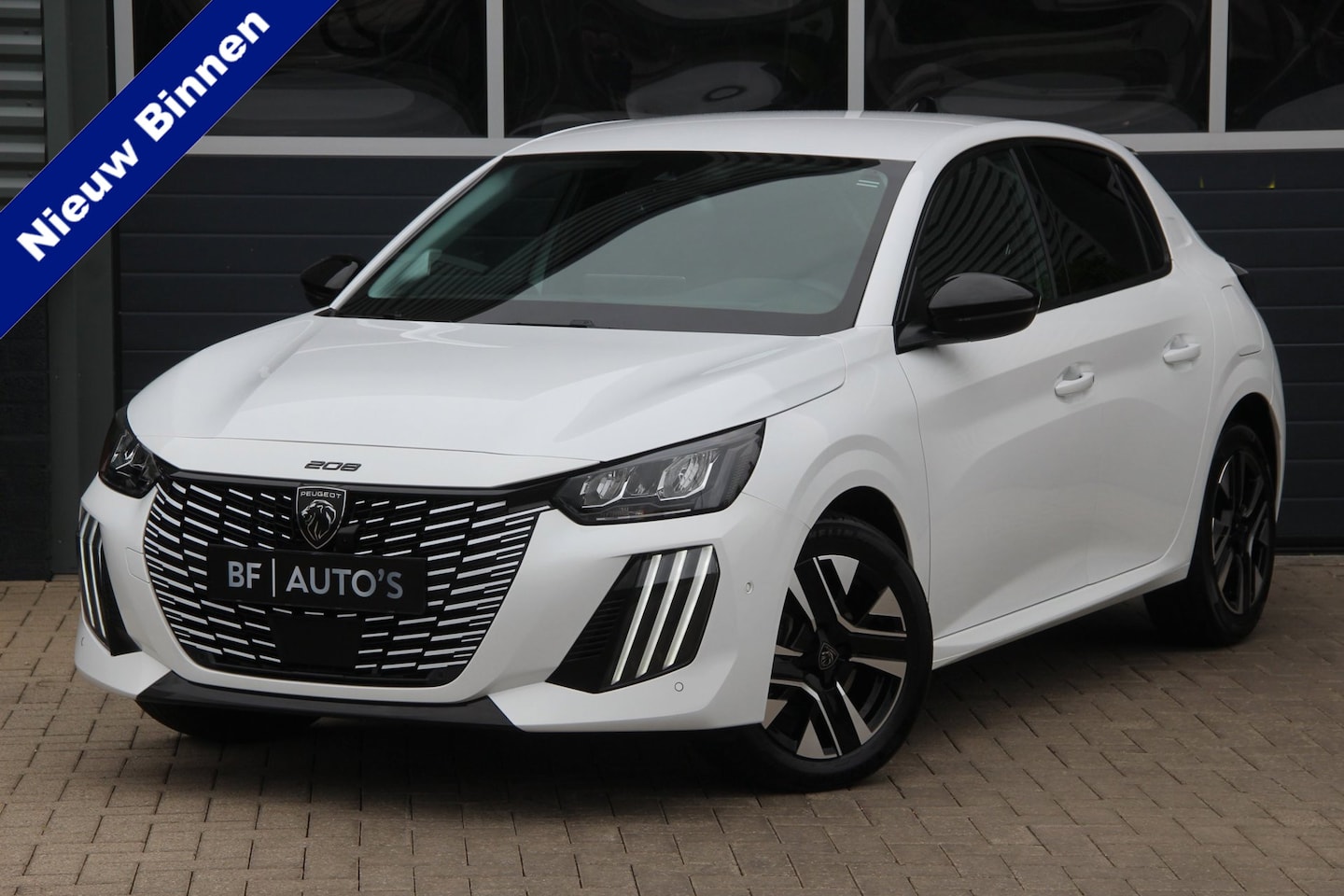 Peugeot 208 - 1.2 PureTech 100 Allure+ 100Pk | BLISS | 360-CAM | Stoelverwarmd | Carplay - AutoWereld.nl