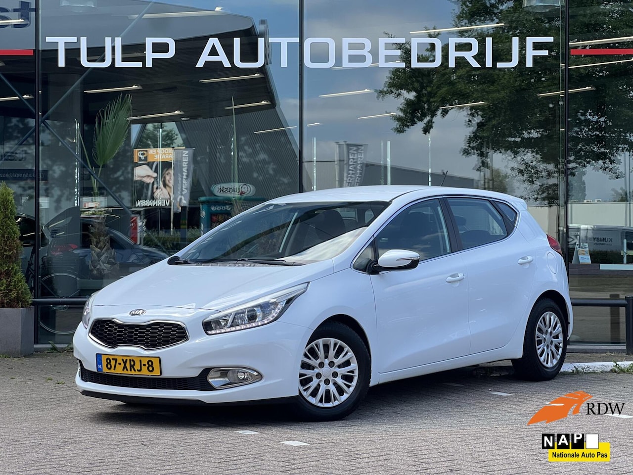 Kia Cee'd - 1.6 GDI Comfort Pack Airco Trekhaak Mooie staat! - AutoWereld.nl