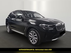 BMW X3 - xDrive30d 286 PK Panoramadak Trekhaak 19 Inch Sportstoelen Stoelverwarming Live Cockpit