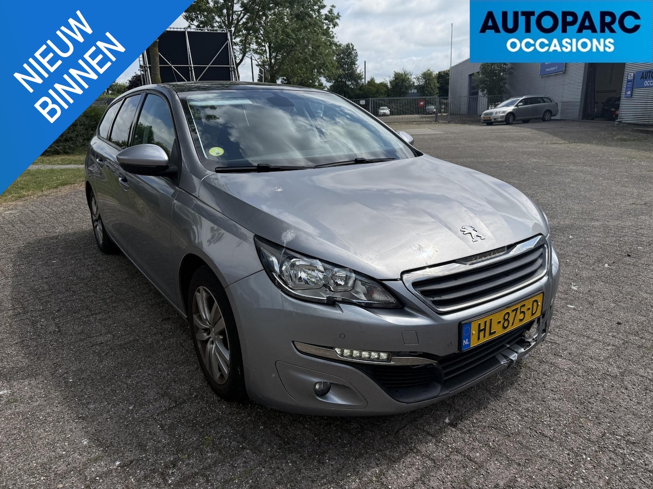 Peugeot 308 SW - 1.6 BlueHDI Blue Lease Executive Pack EXPORT, EURO 6, FRONT BUMPER DAMAGED, DRIVES IN SAF - AutoWereld.nl