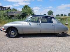 Citroën DS - ID 19 B - SUPER