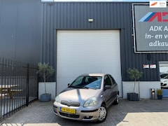 Toyota Yaris - 1.0 VVT-i Luna MMT AUTOMAAT/AIRCO/TREKHAAK/NIEUWE APK