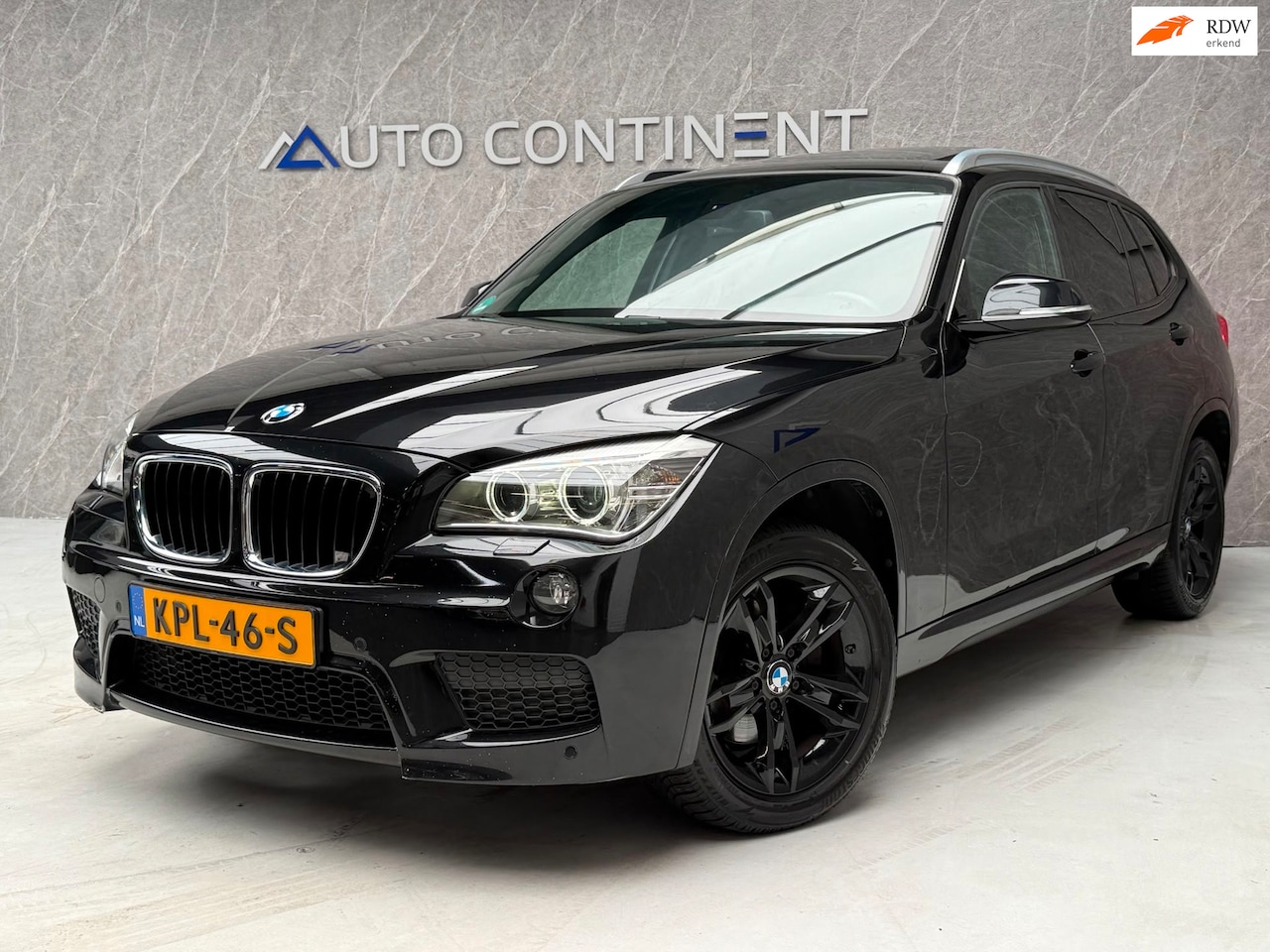 BMW X1 - XDrive28i 245 PK / Onderhouden / Panorama / APK - AutoWereld.nl