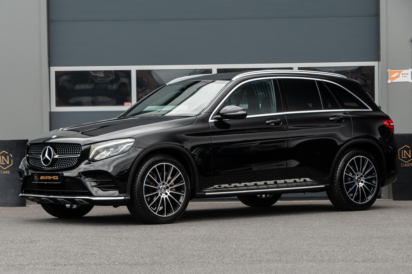 Mercedes-Benz GLC-klasse - 250 4MATIC | Trekhaak elektrisch - AutoWereld.nl
