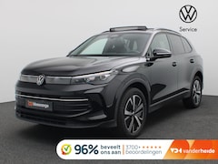 Volkswagen Tiguan - 1.5 eHybrid Life Edition 204PK DSG Pano-Schuifdak, Trekhaak, 19" LM Velgen, Navi via apple