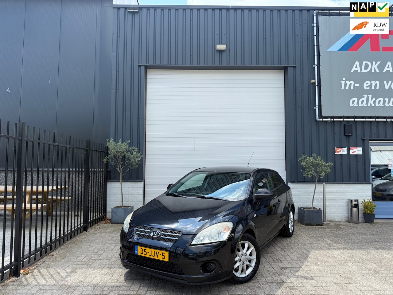 Kia Pro cee'd - 1.4 Fifteen ISG NIEUWE APK/AIRCO/NAVIGATIE - AutoWereld.nl
