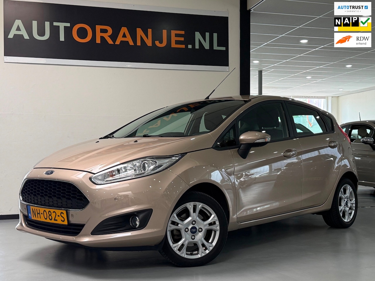 Ford Fiesta - 1.0 Style Ultimate-1 Eigenaar-Airco-Cruise-APK-NAP!! - AutoWereld.nl