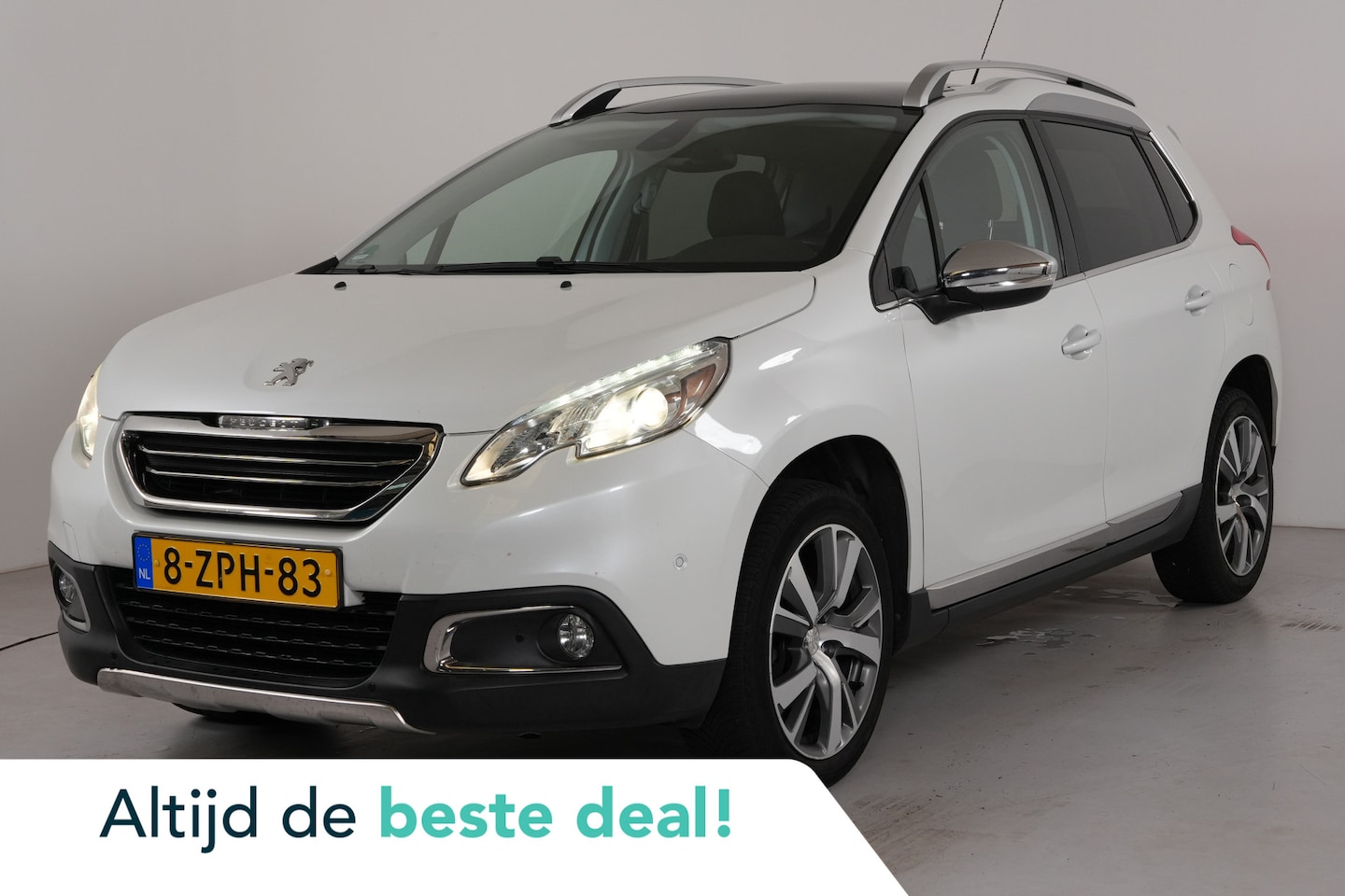 Peugeot 2008 - 1.6 VTi Féline | Trekhaak | Pano | Ambient | Cruise | Climate | - AutoWereld.nl