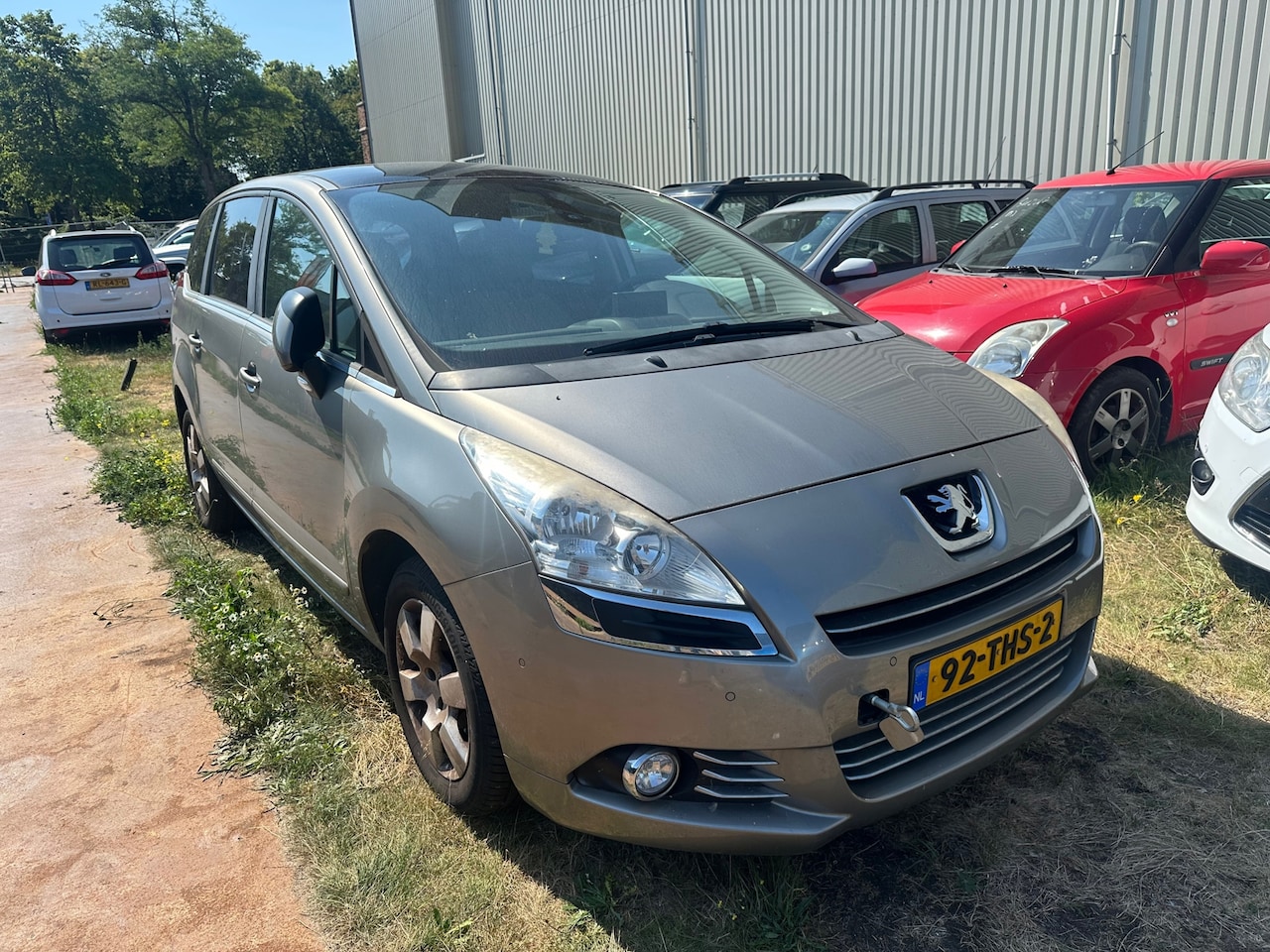Peugeot 5008 - 1.6 THP Active 7 persoons - AutoWereld.nl