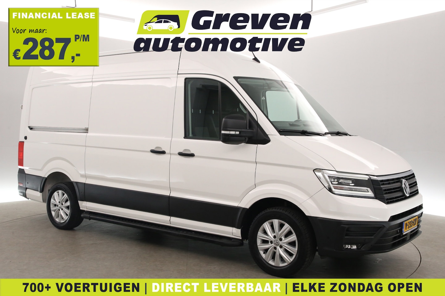 Volkswagen Crafter - 2.0 TDI L3H3 140PK | Airco | Cruise | Camera | Carplay | 3 Zits | Trekhaak - AutoWereld.nl