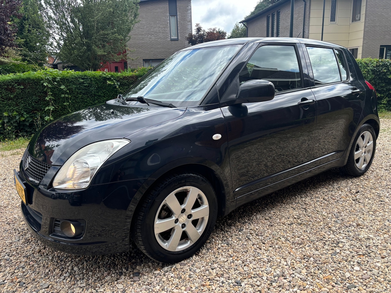 Suzuki Swift - 1.3 Shogun 1.3 Shogun - AutoWereld.nl