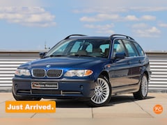 BMW 3-serie Touring - 330xi E46 | 244.000KM | Zwitsers Geleverd | Volledig gedocumenteerd