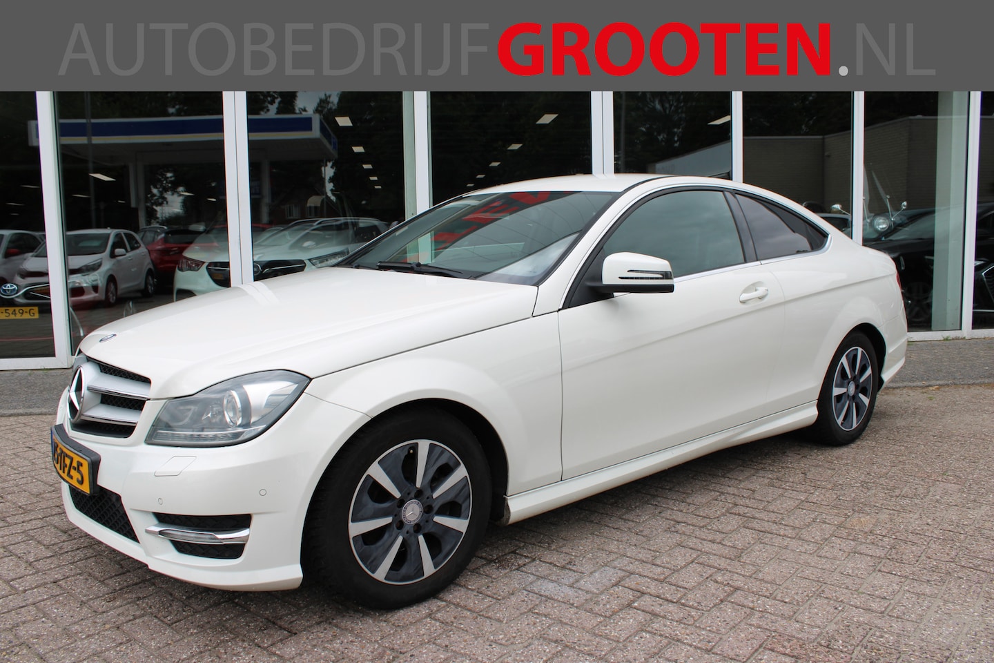 Mercedes-Benz C-klasse Coupé - LEDER / Xenon 180 - AutoWereld.nl