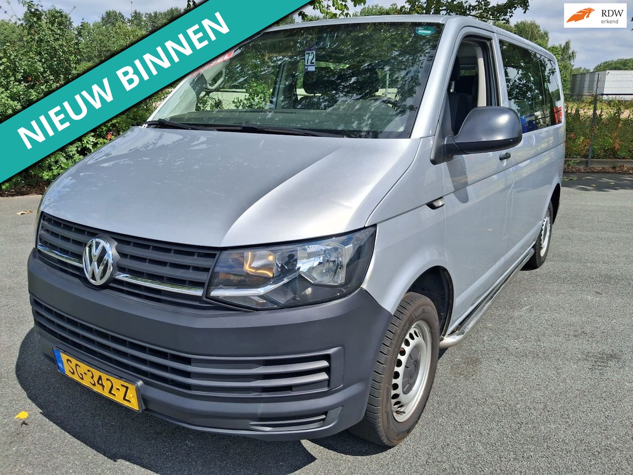 Volkswagen Transporter Kombi - 2.0 TDI L1H1 Comfortline 9 PRSN UITVOERING MET AIRCO - AutoWereld.nl