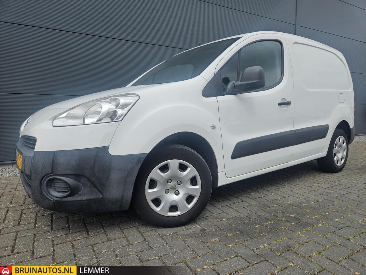 Peugeot Partner - 1.6 HDI L1 Cruise Trekhaak apk 6-27 - AutoWereld.nl