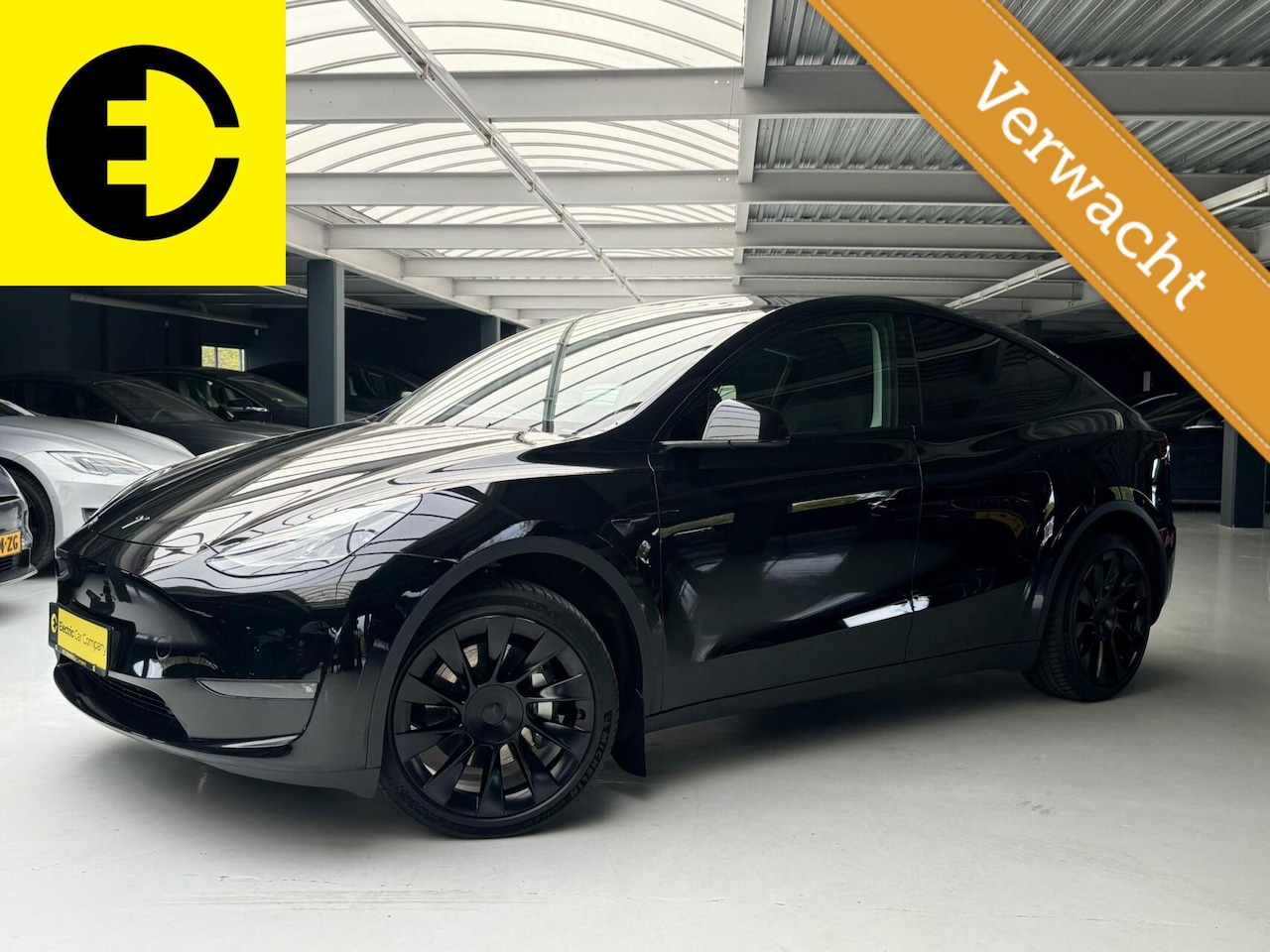 Tesla Model Y - RWD 58 kWh | Wit leder | Stoelverwarming | Panodak - AutoWereld.nl