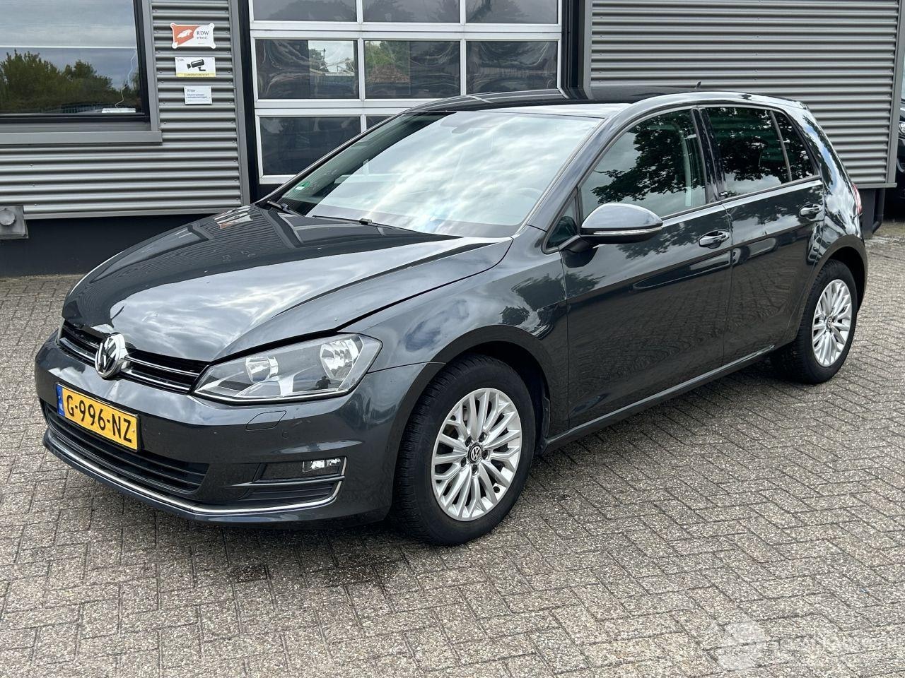 Volkswagen Golf - 1.2 TSI Trendline Allstar 5drs - AutoWereld.nl