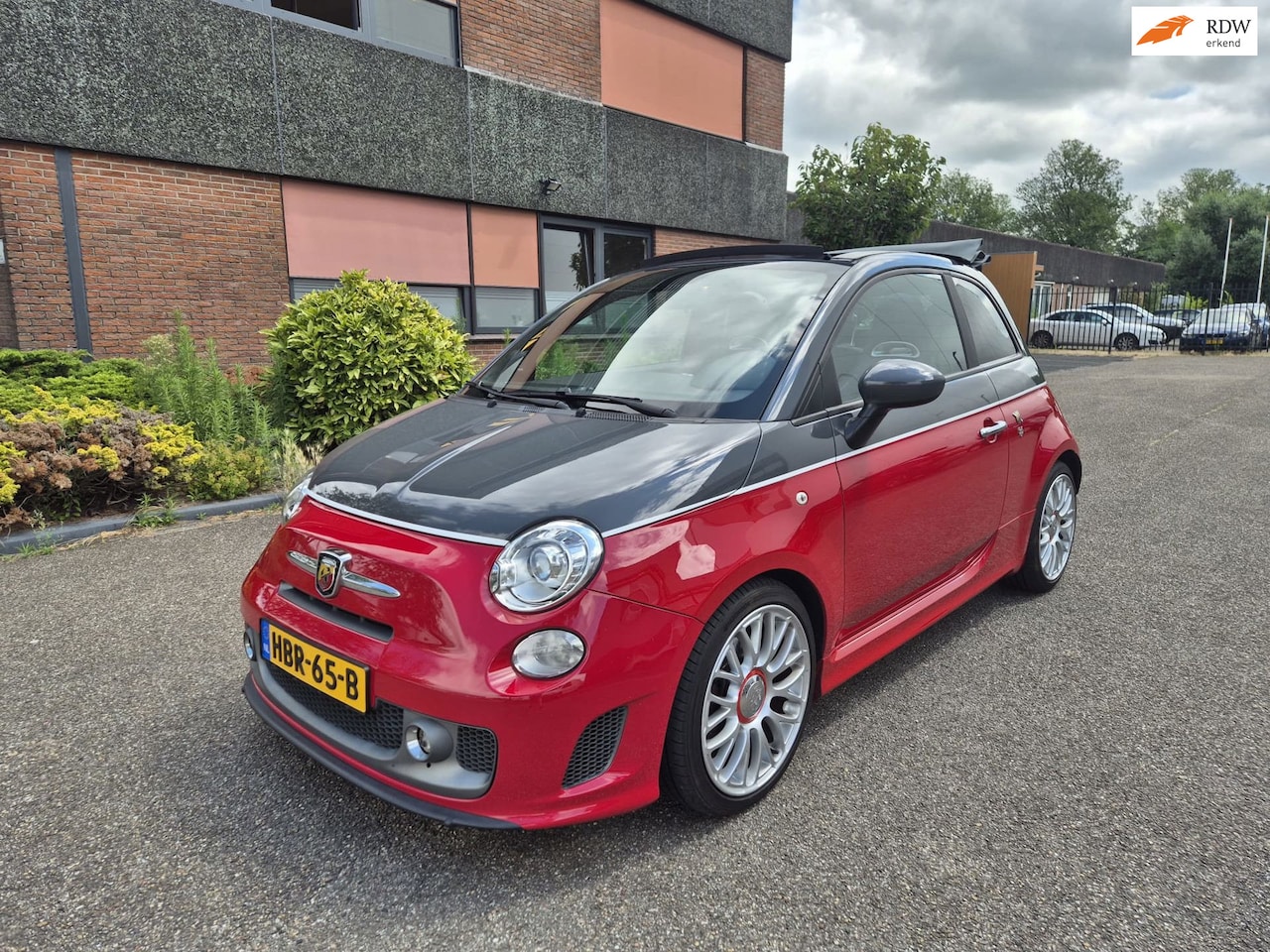 Fiat 500 C - 1.4 T-Jet Abarth Competizione 595Cabrio |Boekjes|Premium Audio| N.A.P - AutoWereld.nl