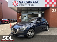 Mazda 2 - 2 1.5 Skyactiv-G Signature // LED // DODEHOEK // LEDER-ALCANTARA // CLIMA // STOEL+STUURVE