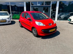 Peugeot 107 - 1.0-12V XS