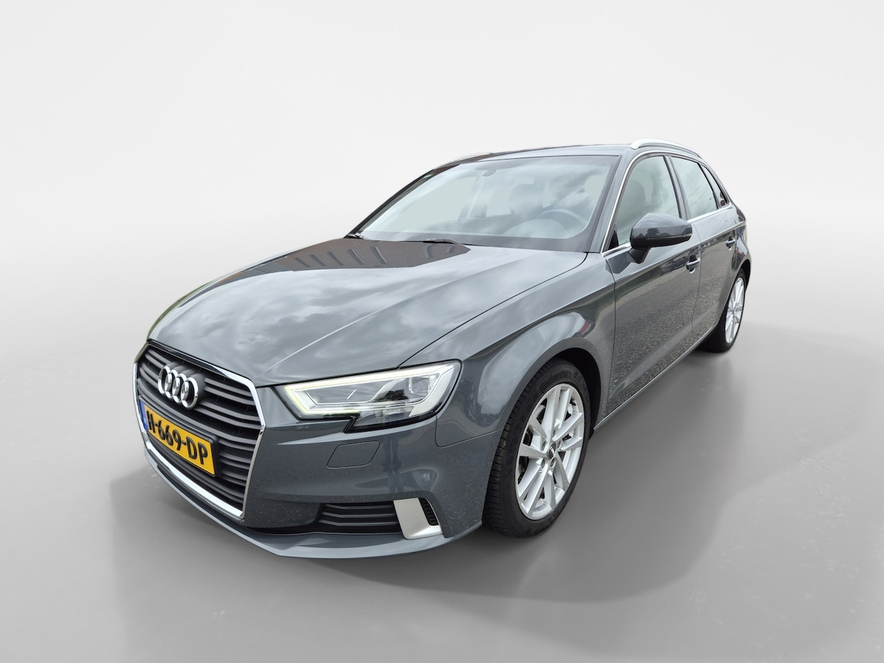 Audi A3 Sportback - 35 TFSI CoD Advance 35 TFSI CoD Advance - AutoWereld.nl
