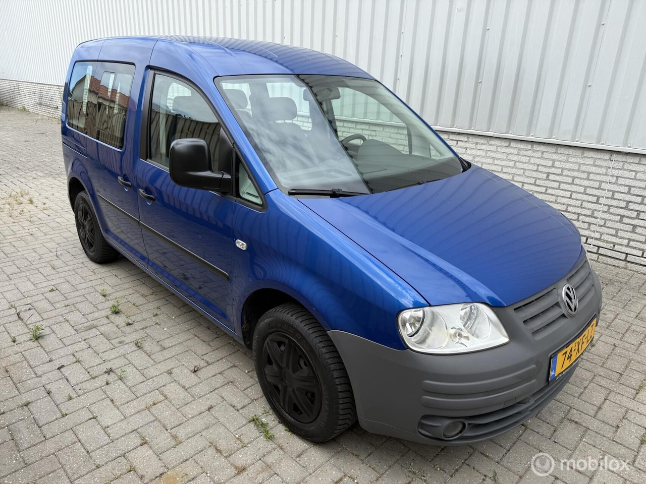 Volkswagen Caddy Maxi - life 1.6 5p. NAP APK - AutoWereld.nl