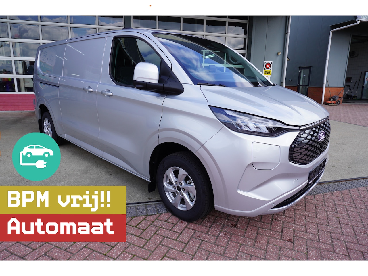 Ford E-Transit Cust. - 340 L2H1 Limited 71 kWh 218PK Automaat nr. V089 | Airco | Adap.Cruise | Navi | camera - AutoWereld.nl