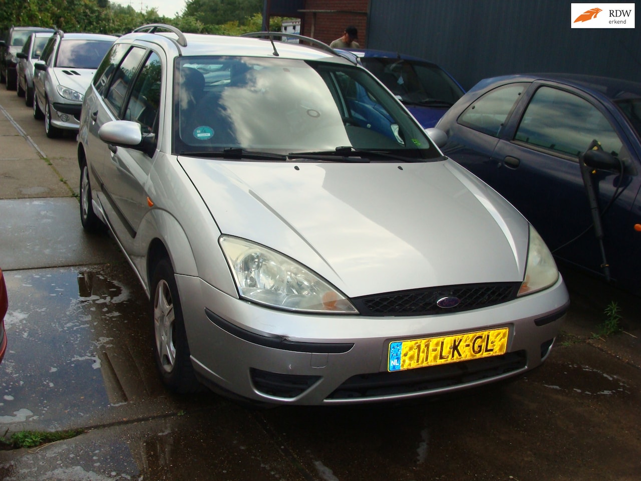 Ford Focus Wagon - 1.6-16V Cool Edition airco elek pak nap apk - AutoWereld.nl