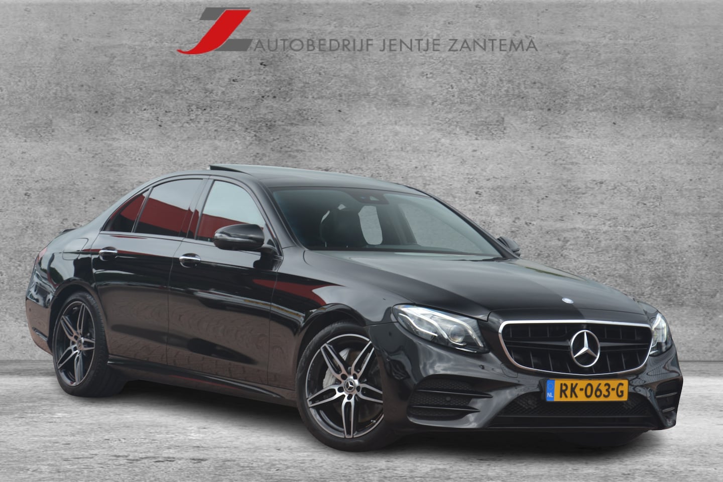 Mercedes-Benz E-klasse - 350 d Prestige Plus | AMG Pakket | Navigatie | Widescreen | Panoramdak | Sfeerverlichting - AutoWereld.nl