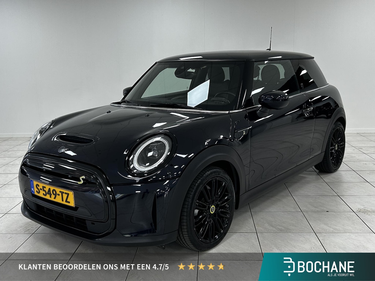 MINI Electric - MINI Yours 33 kWh NAVIGATIE | PARKEERSENSOREN ACHTER | LICHTMETALEN VELGEN | CLIMATE CONTR - AutoWereld.nl