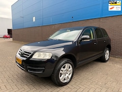 Volkswagen Touareg - 3.6 V6 | Automaat | Cruise | Stoelverwarming | Climate | Parkeersensoren | Zescilinder | 1