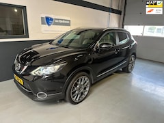 Nissan Qashqai - 1.2 Premier Edition Alcantara|Pano|BBS